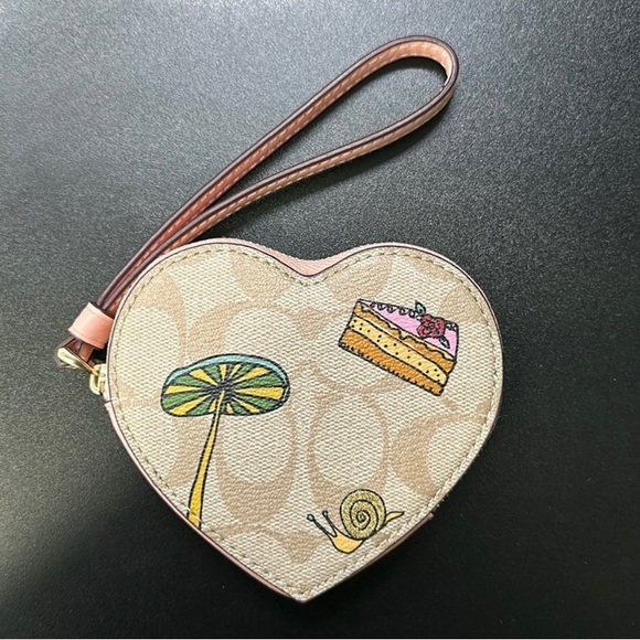 $150 NEW Coach X Observed By Us Heart Coin Case Signature Canvas Cake Mushroom - Picture 4 of 5